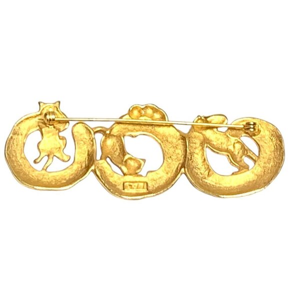 J.J. Vintage Gold Tone Cat Brooch With Trio Of Cats Playing On Crescent Moon - Picture 2 of 4